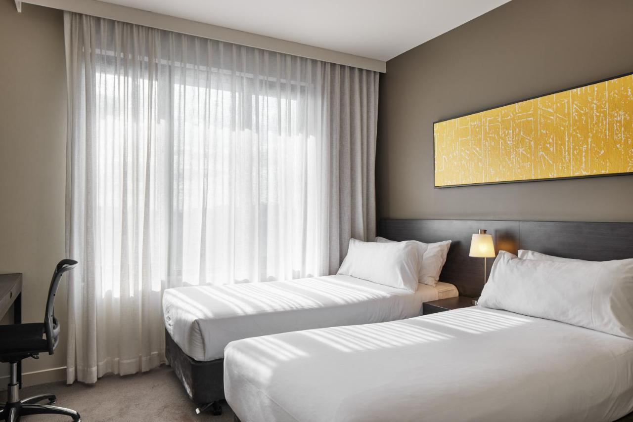 Punthill Norwest Aparthotel Екстериор снимка