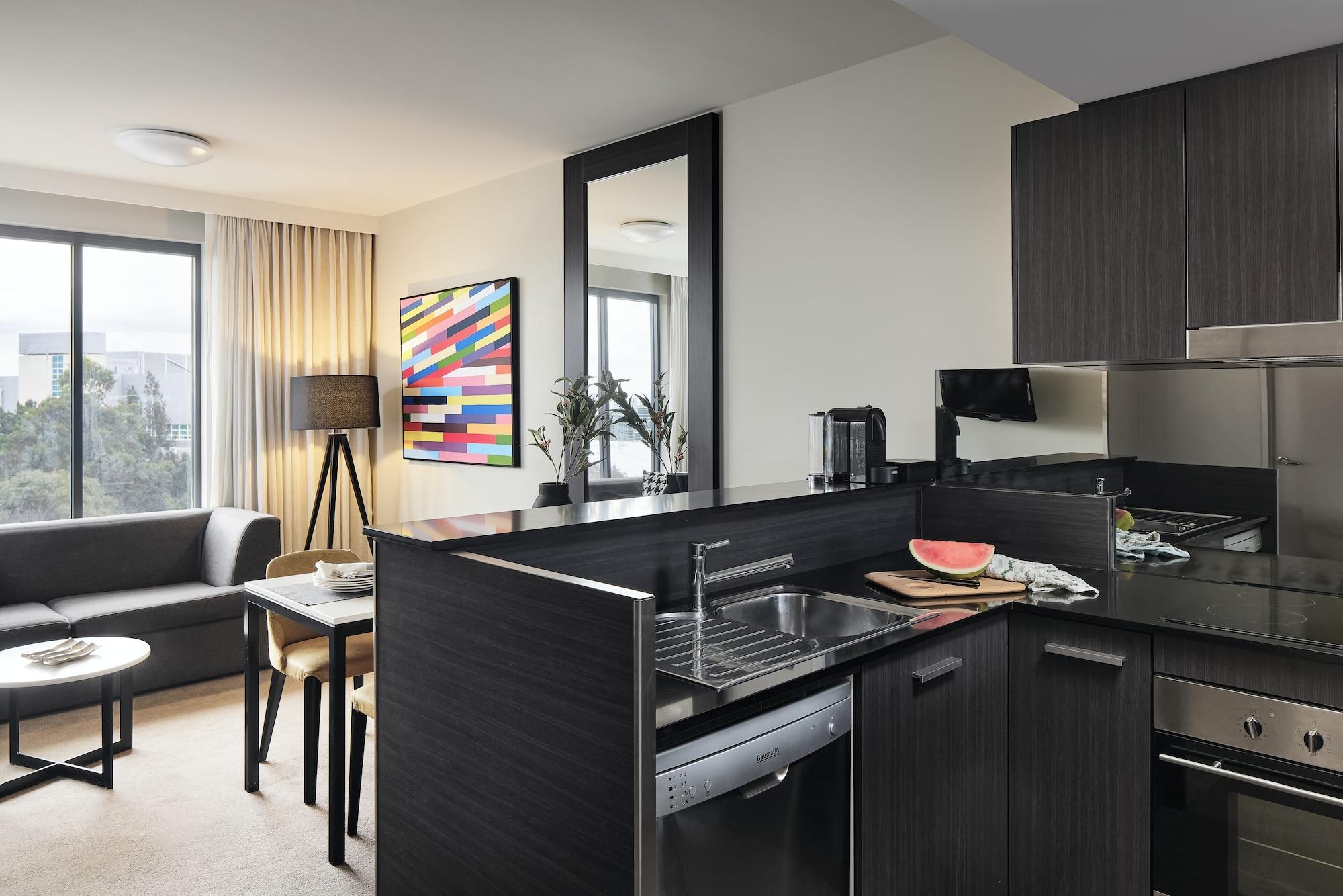 Punthill Norwest Aparthotel Екстериор снимка
