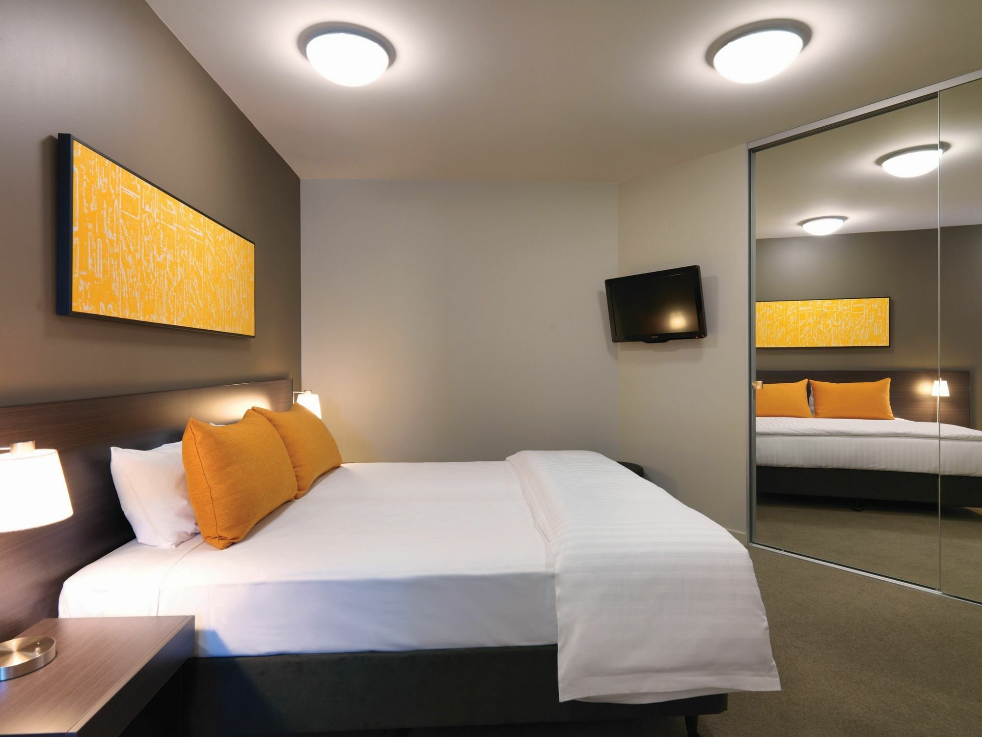 Punthill Norwest Aparthotel Екстериор снимка